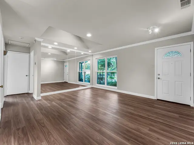 114 Parkview Drive, Universal City, TX 78148 - #3