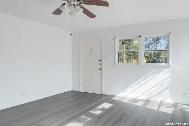 358 Anton Dr, San Antonio, TX 78223 - #2