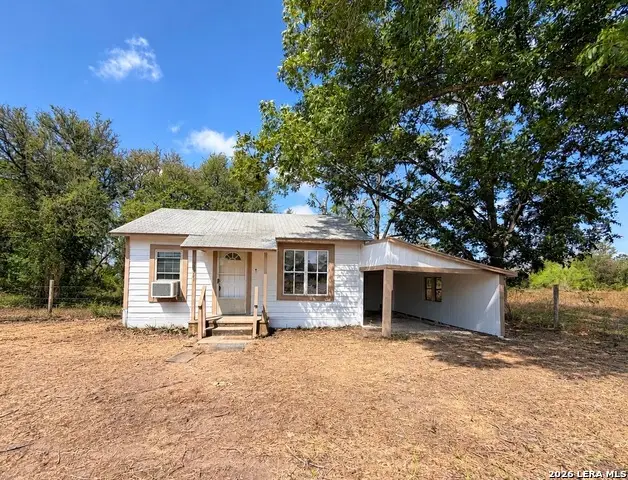 19391 Fm 471 S, Natalia, TX 78059 - #1