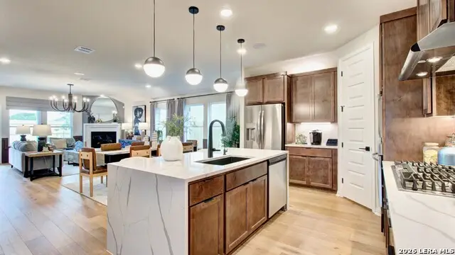 933 Clear Cove Rd, New Braunfels, TX 78130 - #2