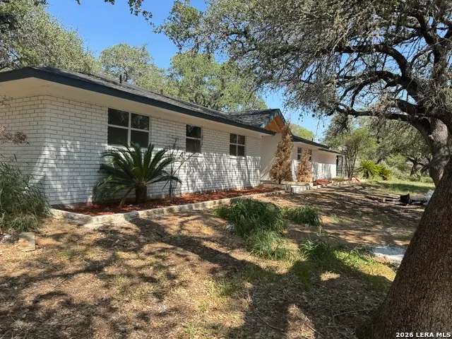 109 Live Oak Dr, Pleasanton, TX 78064 - #3