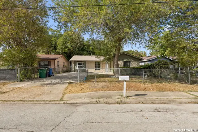 1215 Aaron Pl, San Antonio, TX 78221 - #1