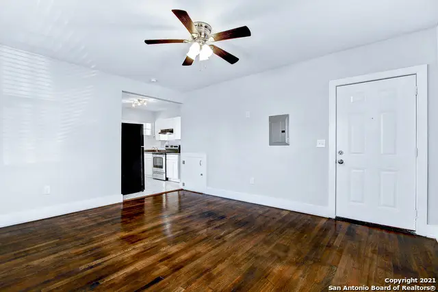 1020 W French Pl, San Antonio, TX 78212 - #3