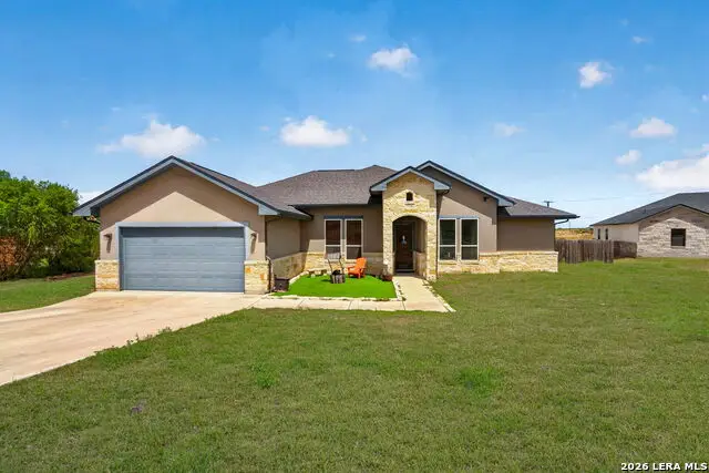 726 Abbott Cv, Saint Hedwig, TX 78152 - #1