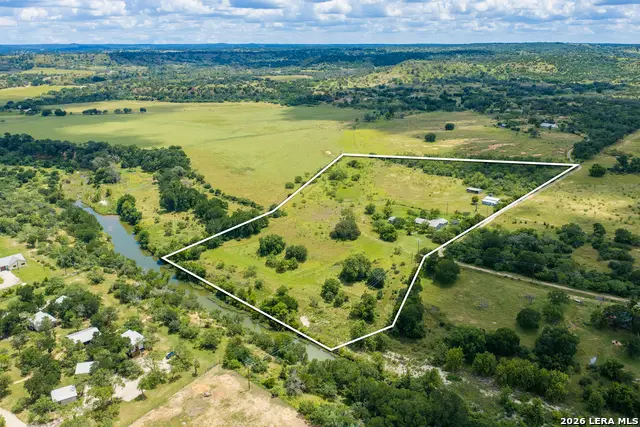 341 River View Rd, Fredericksburg, TX 78624 - #1