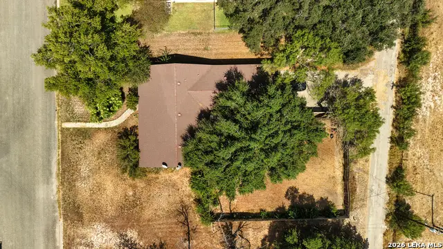 116 E Bluebonnet Drive, Uvalde, TX 78801 - #2