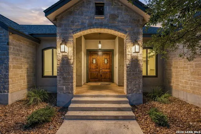112 Rolling View Dr, Boerne, TX 78006 - #1