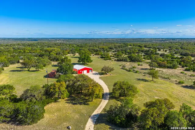 125 Headwaters Dr, Mountain Home, TX 78058 - #3