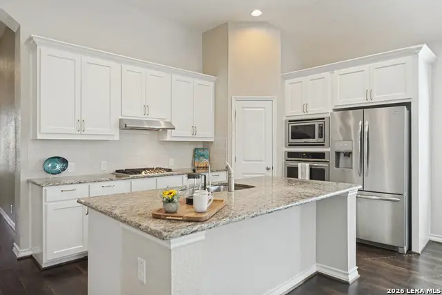 9750 Monken, Boerne, TX 78006 - #3