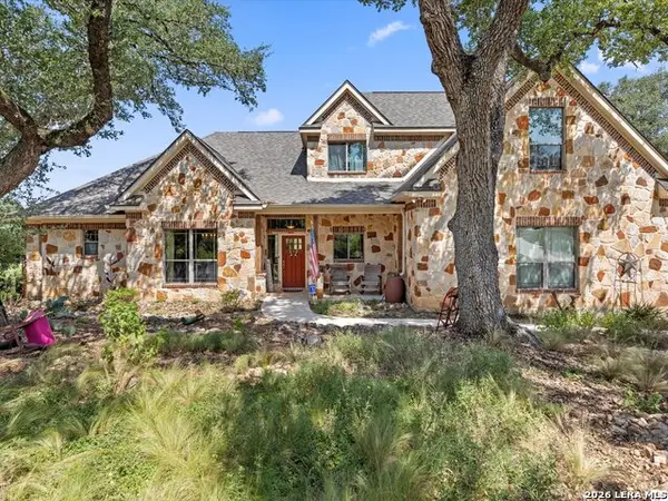 319 Hidden Pointe, New Braunfels, TX 78132