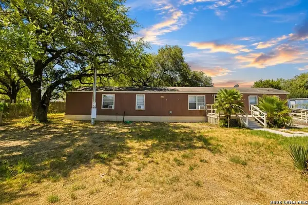 4811 Lost Hills, Elmendorf, TX 78112