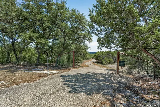 109 Rolling View Dr, Boerne, TX 78006 - #2