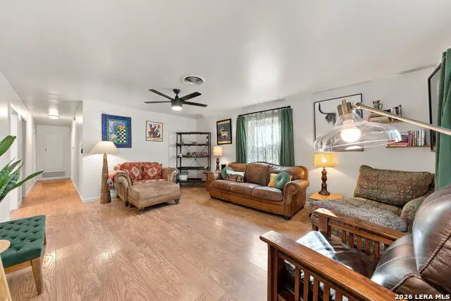1602 Deer Trl, Kerrville, TX 78028 - #2