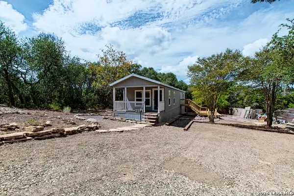 2253 Waterfront Park Dr, Canyon Lake, TX 78133