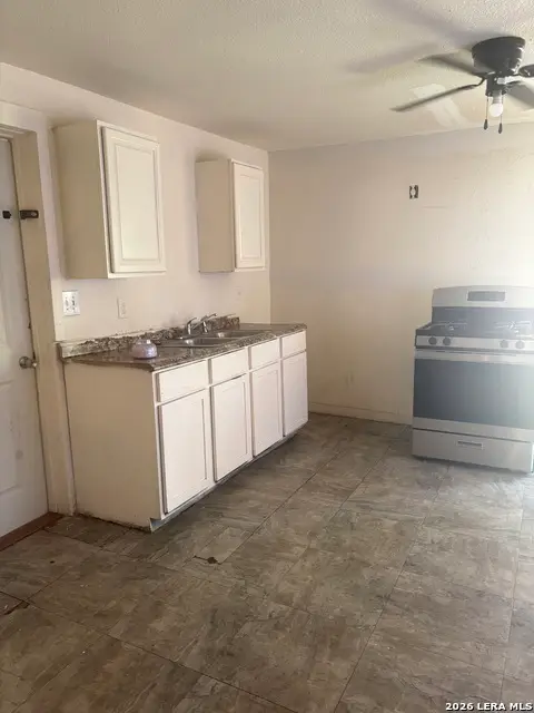 1220 Romero, San Antonio, TX 78237 - #2