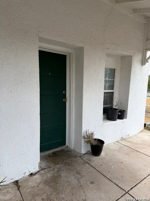 714 Webster St, Eagle Pass, TX 78852 - #2
