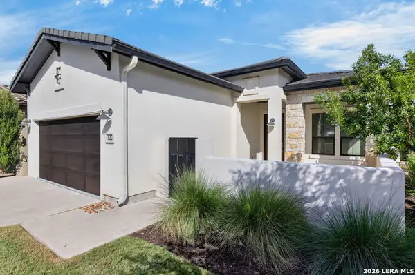 122 Rivalto Dr, Horseshoe Bay, TX 78657