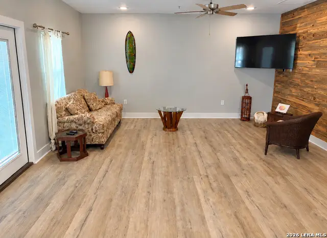137 Oasis Cir, Rockport, TX 78382 - #2