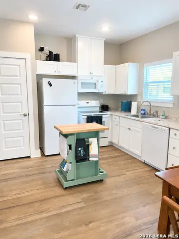 137 Oasis Cir, Rockport, TX 78382 - #3