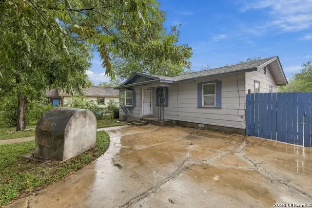 6542 Tahoka St, San Antonio, TX 78227 - #2