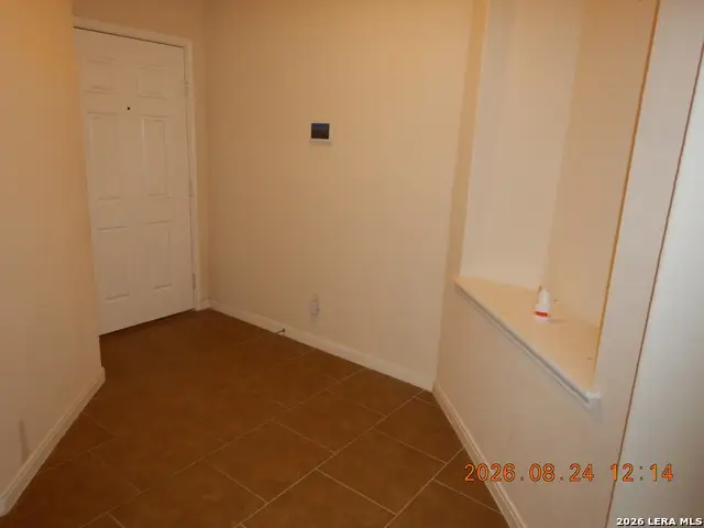 6031 Snorkel Square, Converse, TX 78109 - #2