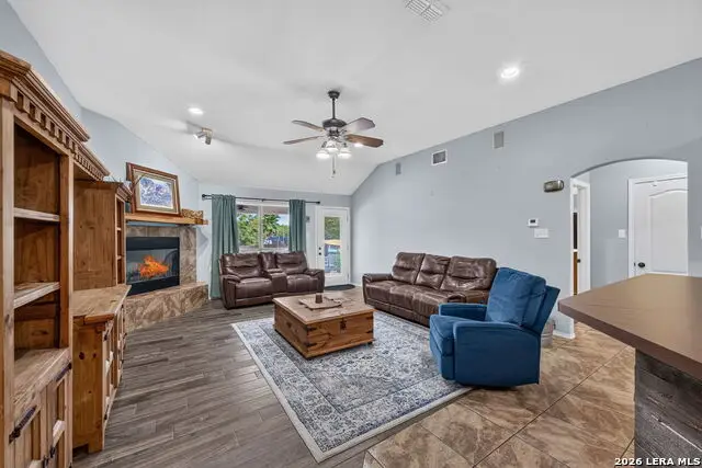 1380 Meadowlark, Pleasanton, TX 78064 - #3