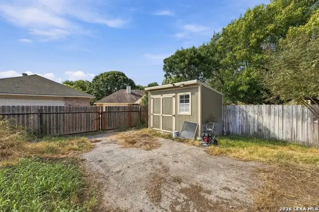 2117 Hackberry Dr, Uvalde, TX 78801 - #3