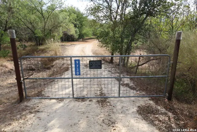 9730 County Road 5723, Castroville, TX 78009 - #2