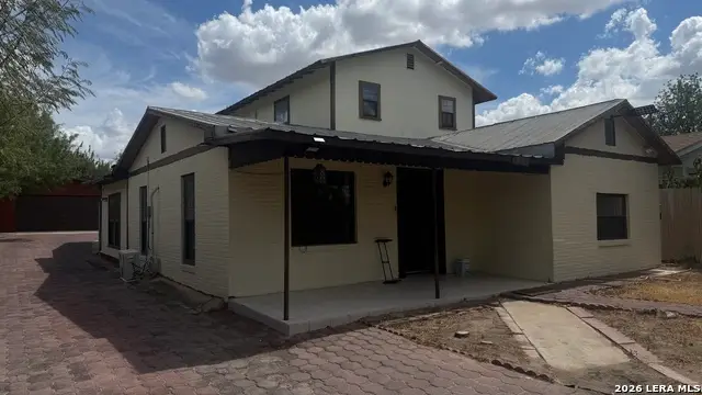 252 N Blanco St, Eagle Pass, TX 78852 - #2