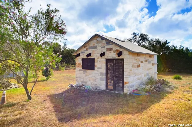 2407 Fm 1283, Pipe Creek, TX 78063 - #2