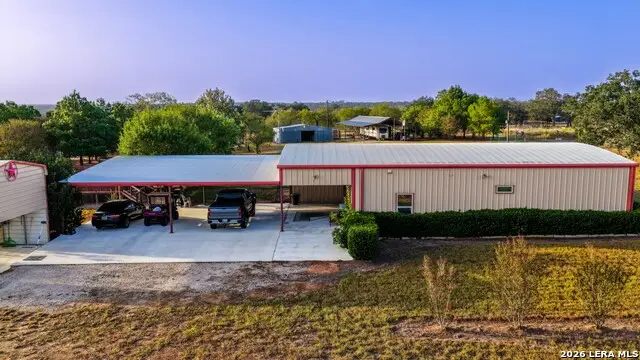 331 County Road 423, Stockdale, TX 78160 - #3