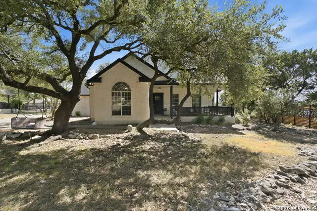 462 Suncrest Dr, New Braunfels, TX 78132 - #1