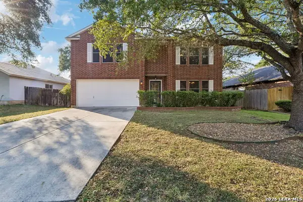 240 Samantha Dr, Schertz, TX 78154