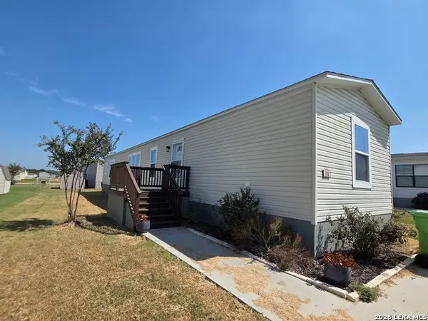 7151 Woodlake Pkwy Lot 374, San Antonio, TX 78218