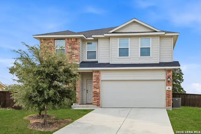 300 Jacks Pl, Seguin, TX 78155 - #1