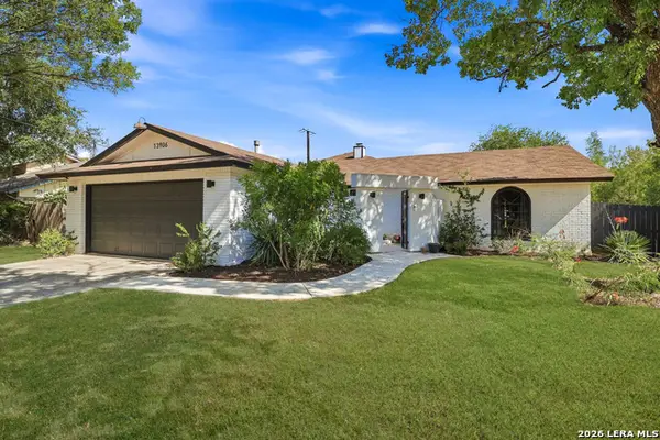 13906 Tree Crossing St, San Antonio, TX 78247
