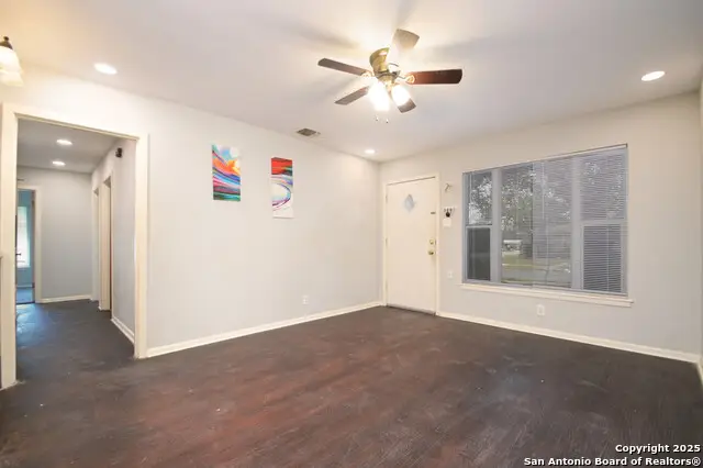 403 Pilgrim Dr, San Antonio, TX 78213 - #3