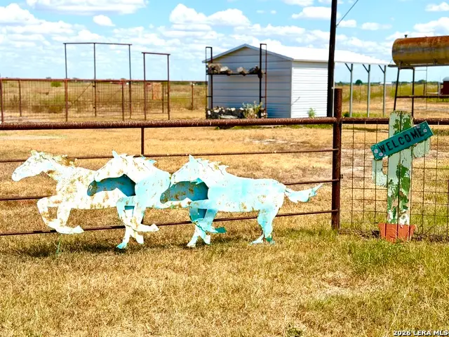 811 County Road 213, McCoy, TX 78113 - #3