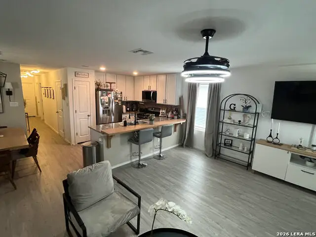 7406 Silos Rdg, San Antonio, TX 78252 - #3