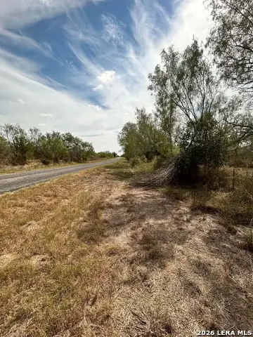 303 E North St, Pleasanton, TX 78064 - #1