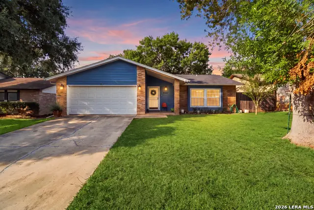 6647 Country Field Dr, San Antonio, TX 78240 - #1