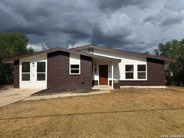 606 E Langley Blvd, Universal City, TX 78148 - #1