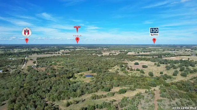 812 Fox Ln, Lockhart, TX 78644 - #1