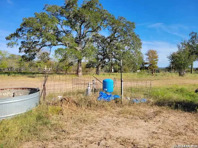 812 Fox Ln, Lockhart, TX 78644 - #3