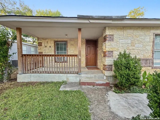 1306 1 /2 16th St, Hondo, TX 78861 - #3