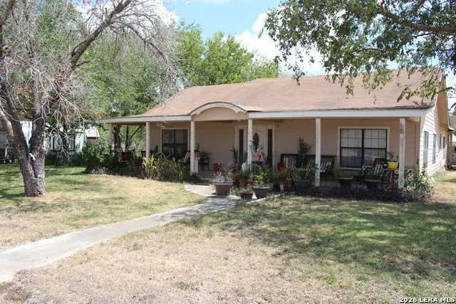 272 Jourdanton, Charlotte, TX 78011 - #1