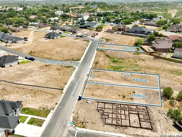 714 Encinal Dr, Eagle Pass, TX 78852 - #1