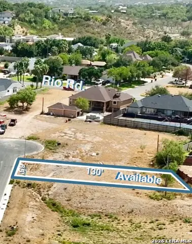728 Encinal Dr, Eagle Pass, TX 78852 - #2