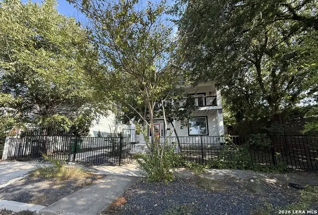 139 E Highland Blvd, San Antonio, TX 78210 - #1