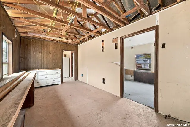 842 Angela St, San Antonio, TX 78207 - #3